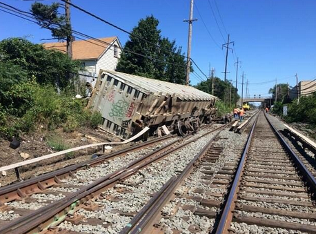 How the 'D-Train' Got Derailed in Long Island - WSJ