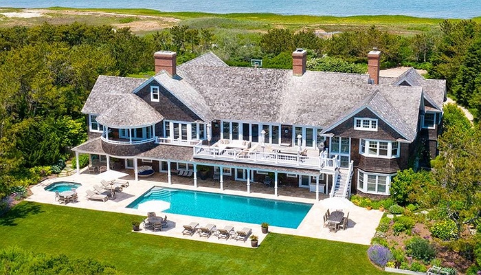 Lavish Southampton Estate Offering Stunning Beachfront Views on Market ...