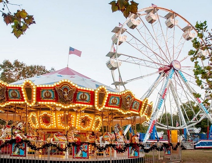 Merrick Station Carnival