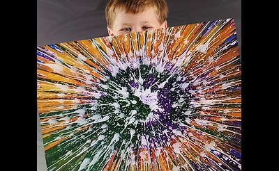 Create a Giant SpinArt Painting